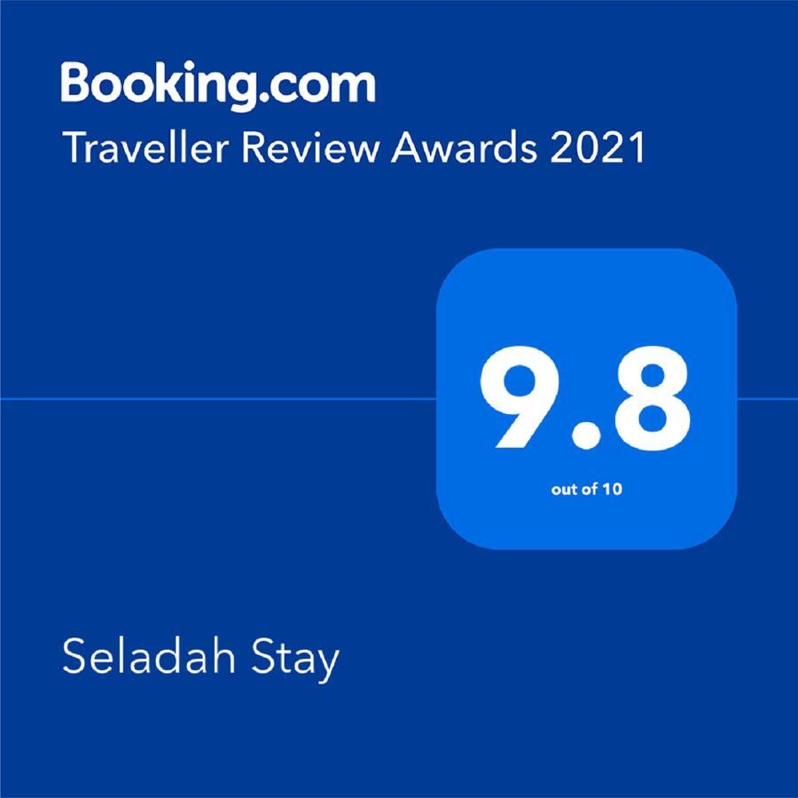 Seladah Stay Kuching Buitenkant foto
